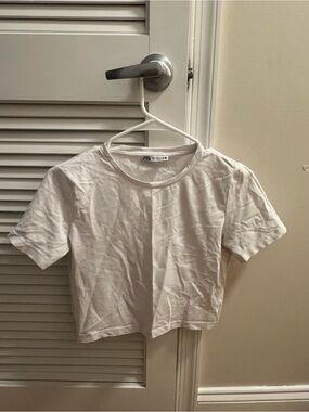 Zara White Crewneck Tee
